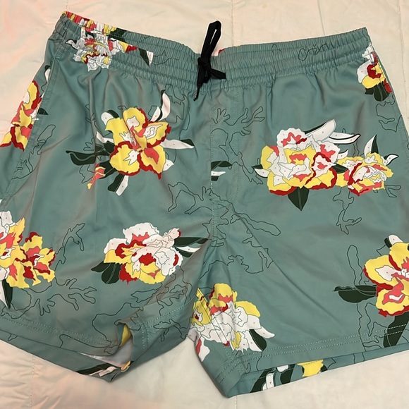 Vans Men’s Hybrid Shorts Size XL - Picture 2 of 2